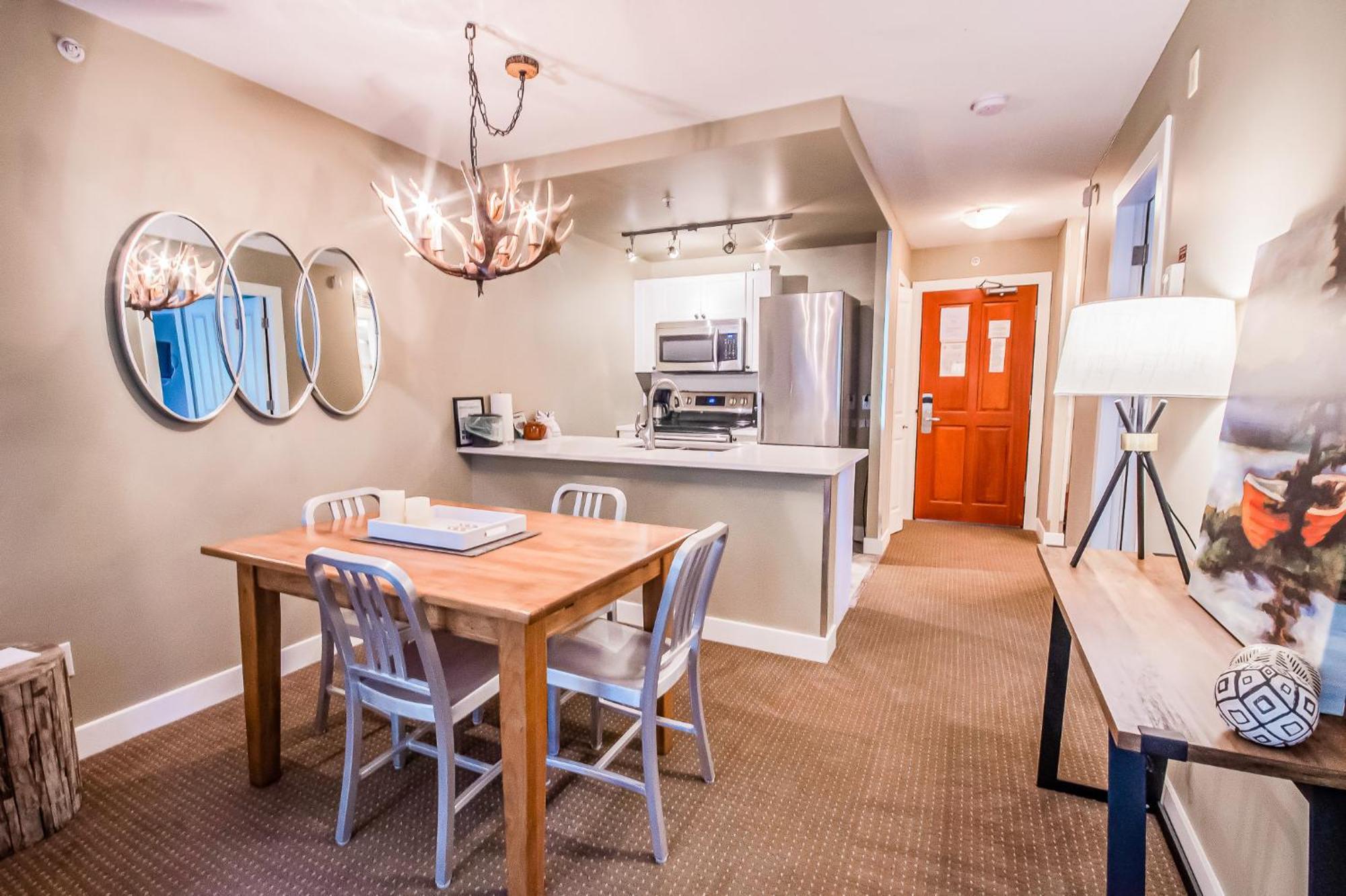 Cascade Lodge By Elevate Vacations Whistler Luaran gambar